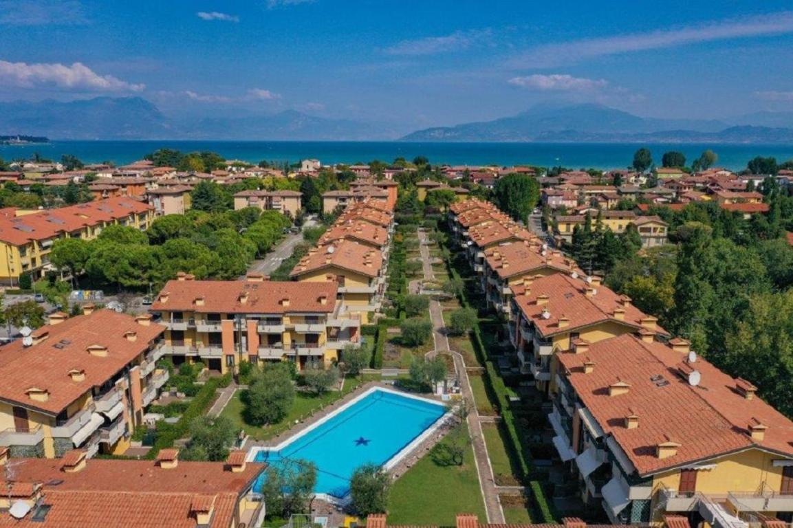 Appartement Discovery Flat With Pool & Bikes à Sirmione Extérieur photo
